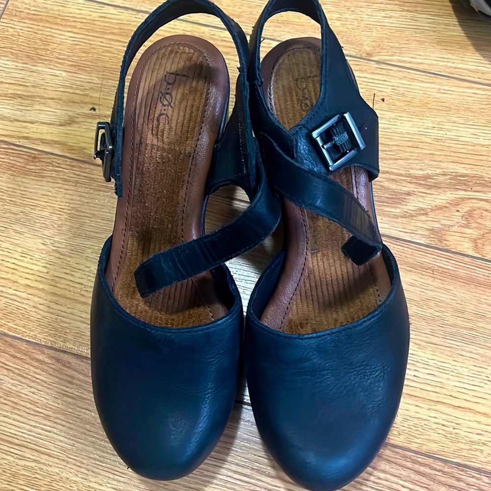 B.O.C. Womens Natasha Faux Leather Slingback Clogs